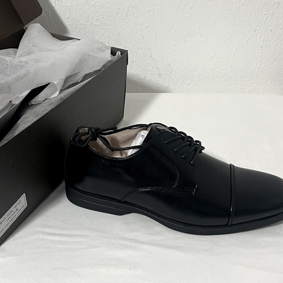 Florsheim Kids Reveal Cap Toe Oxford JR New in Box Black Size 5.5 MJ1716101 S24 - Picture 7 of 7